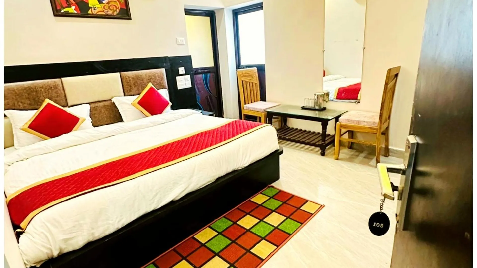 Vns - Hotel Pream Premium Ps - R - Warm Hospitality & Comfortable Room In Varanasi - Near Kashi Vishwanath Temple - Best Hotel In Βαρανάσι 4*,  Ινδία
